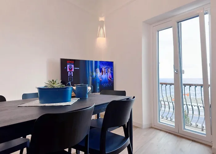 Apartamento Sotto La Torre A Due Passi Dal Mare *